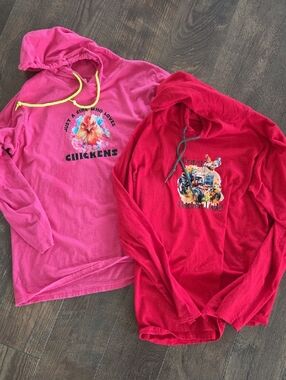 Pink & Red Hooded Long-Sleeve Womens Tops - Chicken Graphic